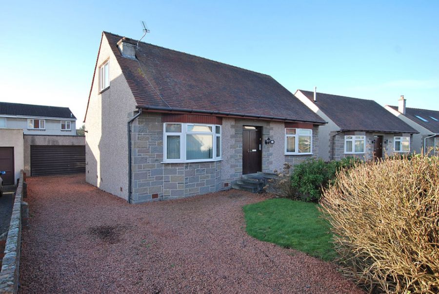 Prestwick, 76 St Andrews Avenue, KA9 2DZ : Black Hay